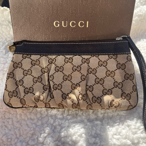 Gucci Canvas Wristlet - Picture 4 of 10